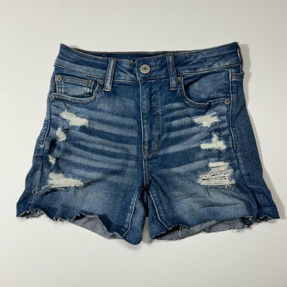 American Eagle Distressed Denim Mom Shorts Size 4